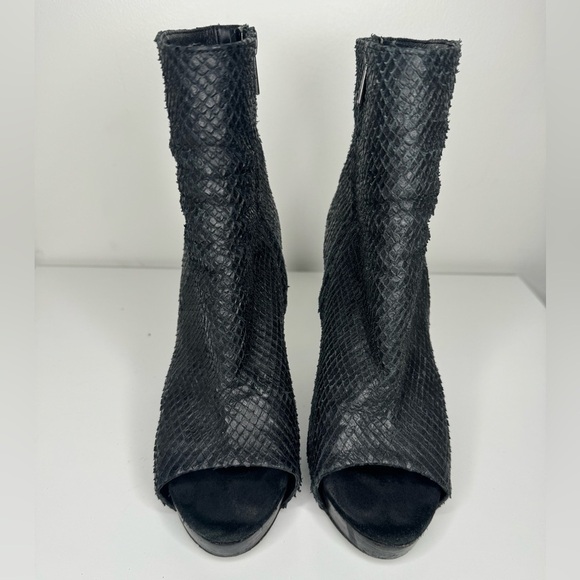 All Saints Black Snake Manifest Ankle Boots - Size 38 - Picture 2 of 7